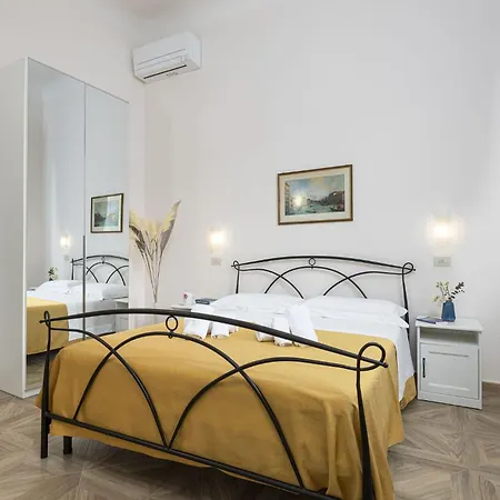 Cadorna In Maison d'hôtes *